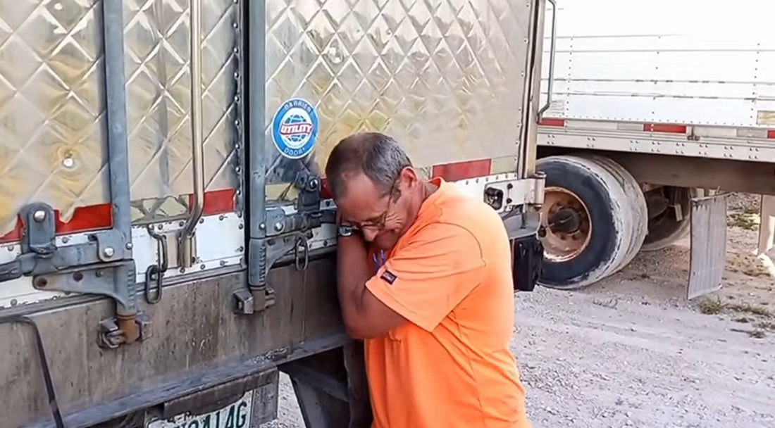 Is Your Shipping Container Door Difficult to Close? Tips to Resolve the Issue